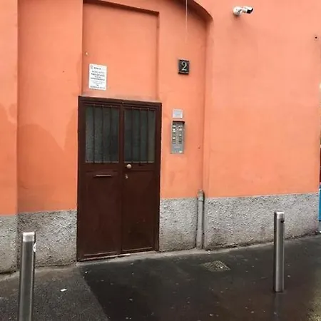 Grazioso Monolocale Sul Naviglio * Milán